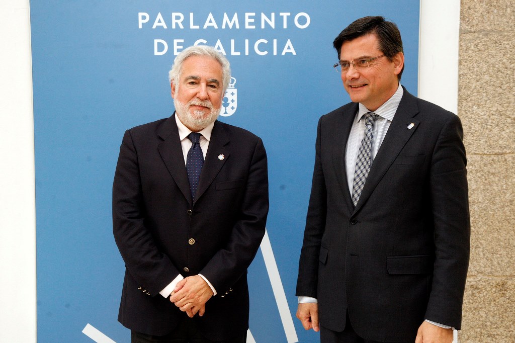 O presidente do Parlamento de Galicia mantén unha reunión de traballo co presidente da COPREPA 